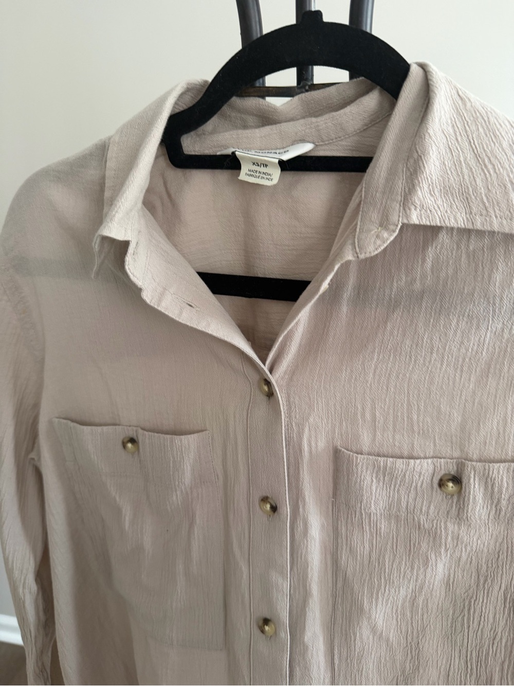 Club Monaco Cotton Button Down Shirt XS Textured Gauze Hi Low Pocket Top - Picture 3 of 5